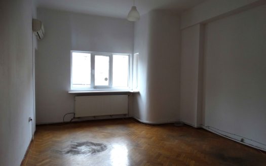 GM1160 Apartament 5 camere Universitate_Armeneasca, nemobilat, supraf.145mp