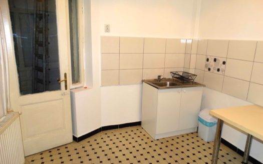 GM1160 Apartament 5 camere Universitate_Armeneasca, nemobilat, supraf.145mp
