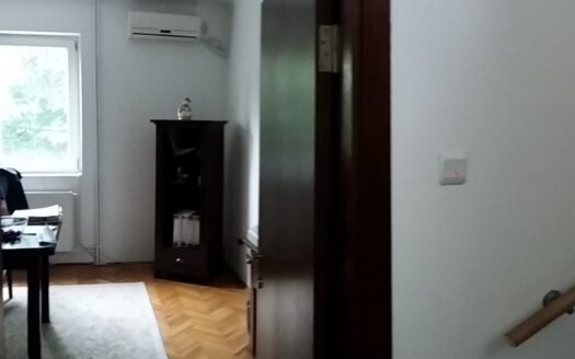 GM1072 Inchiriere vila D+P+1+M Decebal_Pta_Muncii, curte 100mp