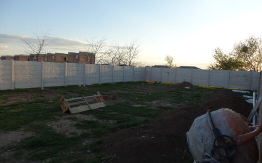 Tunari vanzare teren intre case, 375mp , D 25m