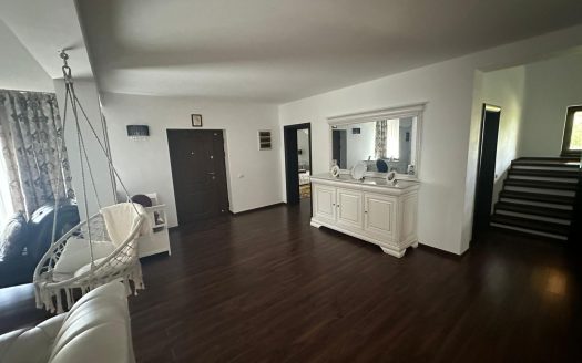 GM1731Casă de vânzare în Ogrezeni – Proprietate premium, mobilată