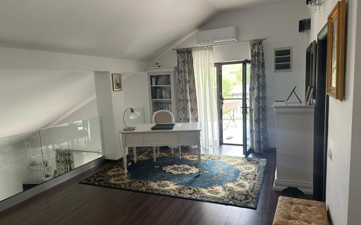 GM1731Casă de vânzare în Ogrezeni – Proprietate premium, mobilată