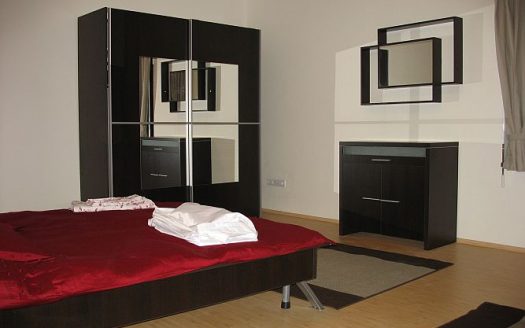 Apartament spațios 81 mp Romana-Polona- Bloc 2007