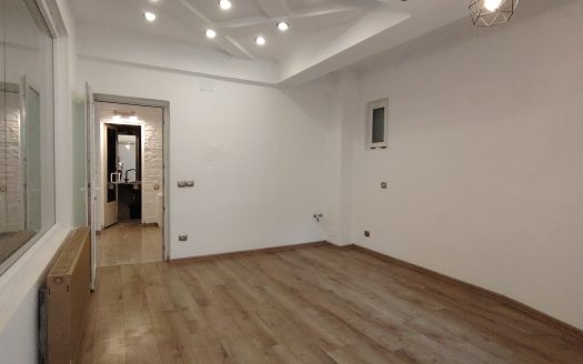 GM1742 P-ta Romană 120 mp Ideal pentru birouri, clinică, beauty