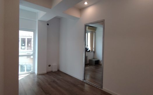 GM1742 P-ta Romană 120 mp Ideal pentru birouri, clinică, beauty