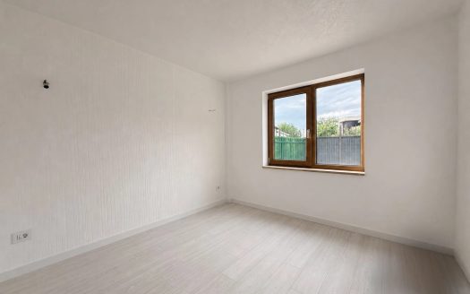 Vanzare 3 camere cu curte proprie / Malva Homes / 0% comision